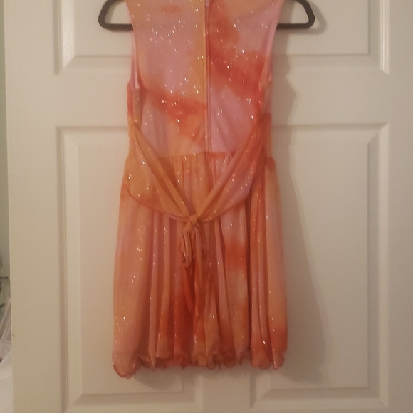 Dress - Picture 2 of 2